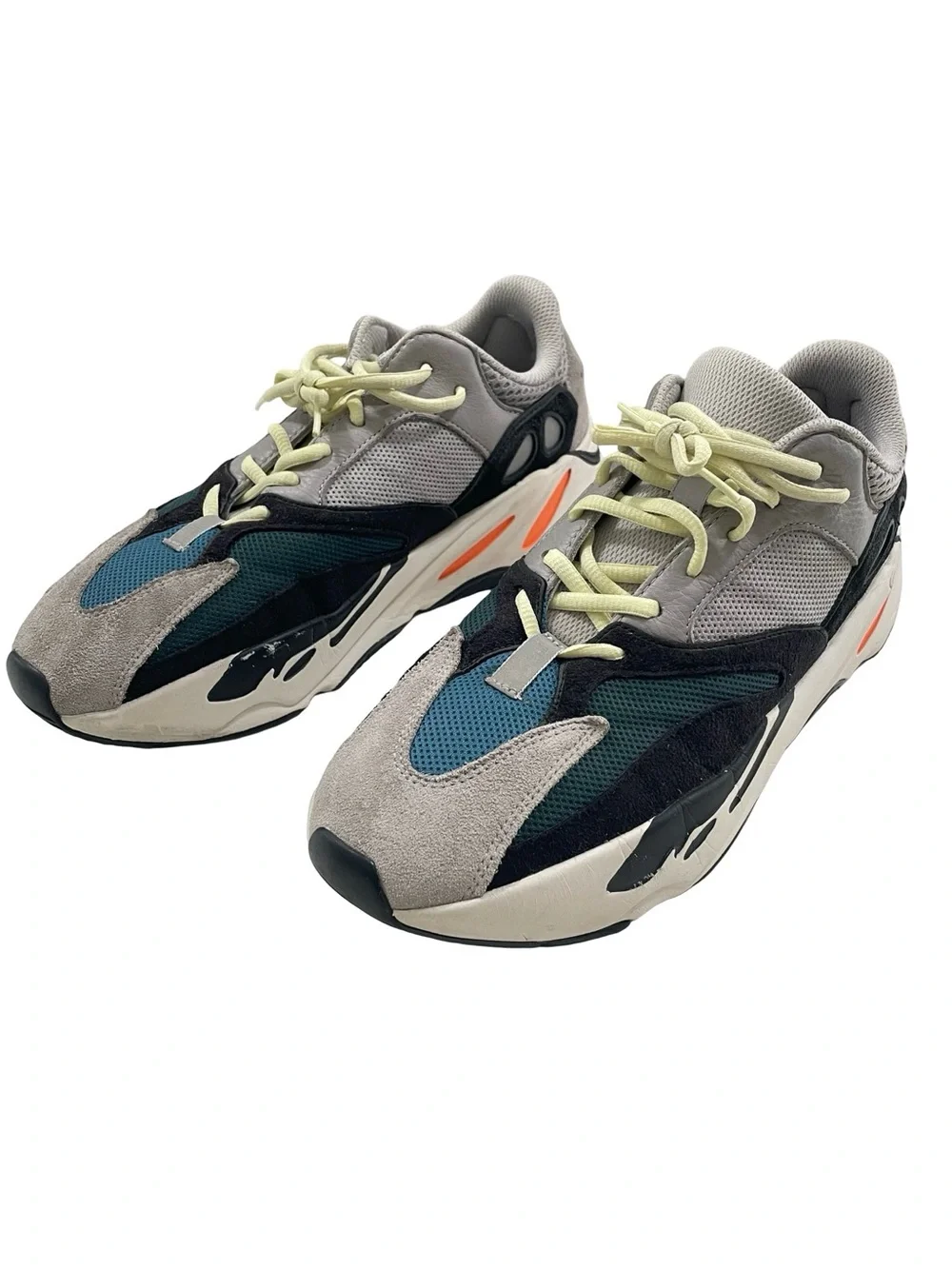 2018 Adidas Yeezy YZY Boost 700 Wave Runner Mens Size 10.5 (Retail Price $300)